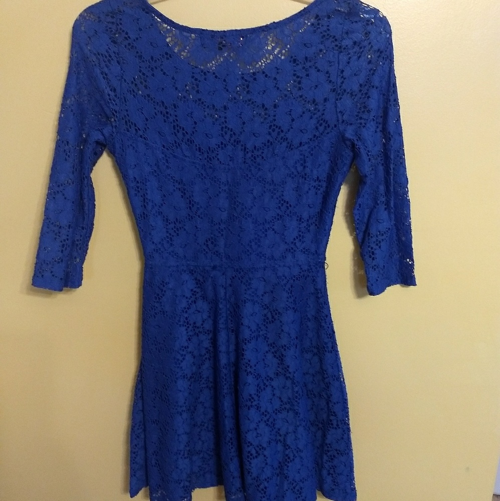 Almost Famous royal blue fit & flare lace dress sz sm *A1 - Picture 7 of 9